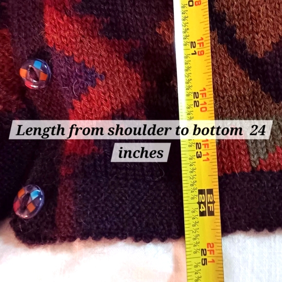 Peruvian Perfection Sweater Size Medium - Picture 6 of 8